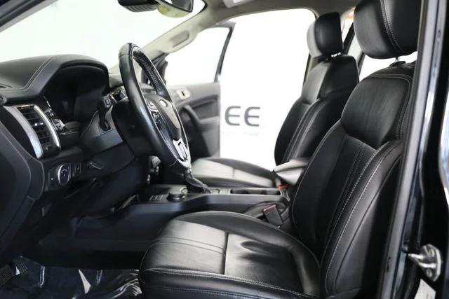 Used 2020 Black Ford Lariat image 17