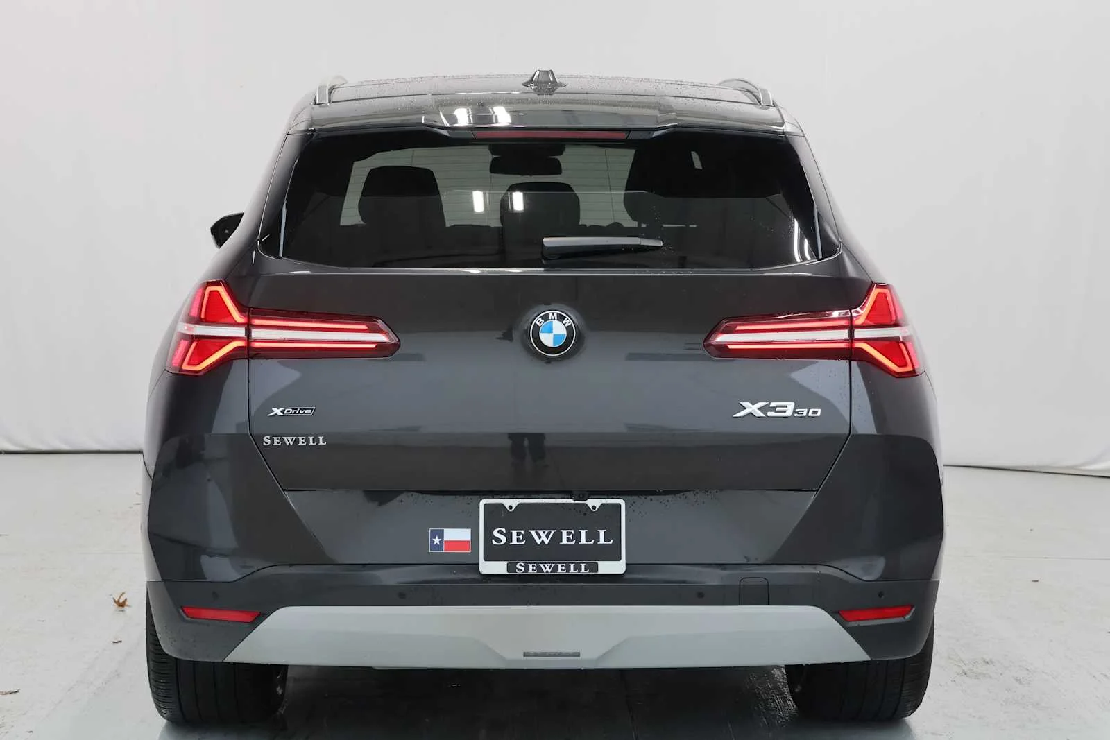 Certified Used 2026 Dark Graphite Metallic BMW 30 xDrive image 6