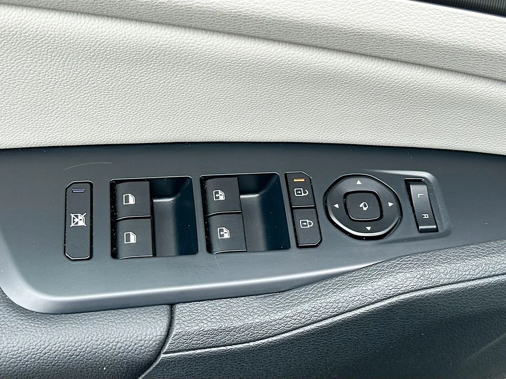 Used 2026 Gray Kia SX-Prestige image 18