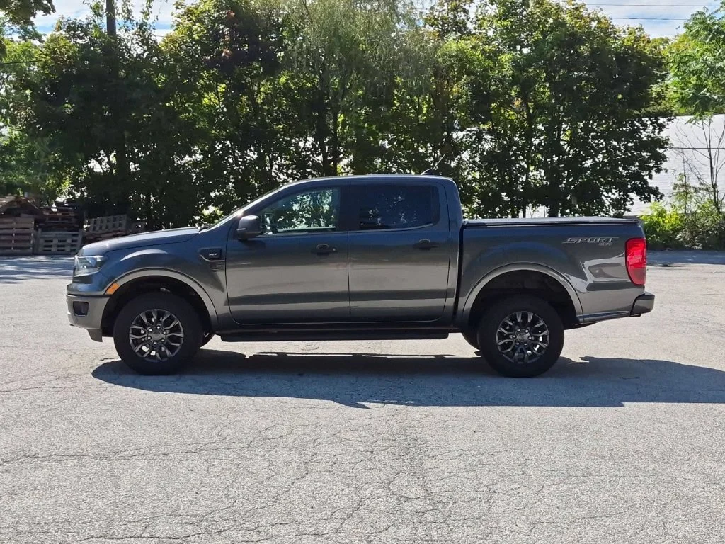 Used 2019 Gray Ford XLT image 8