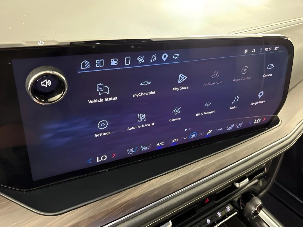 Used 2025 Dark Ash Metallic Chevrolet Premier image 38