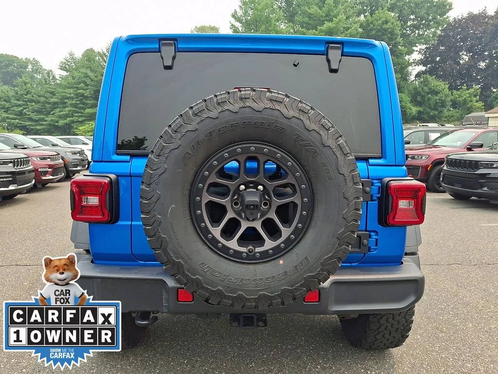 Certified Used 2022 Blue Jeep Unlimited High Tide image 5
