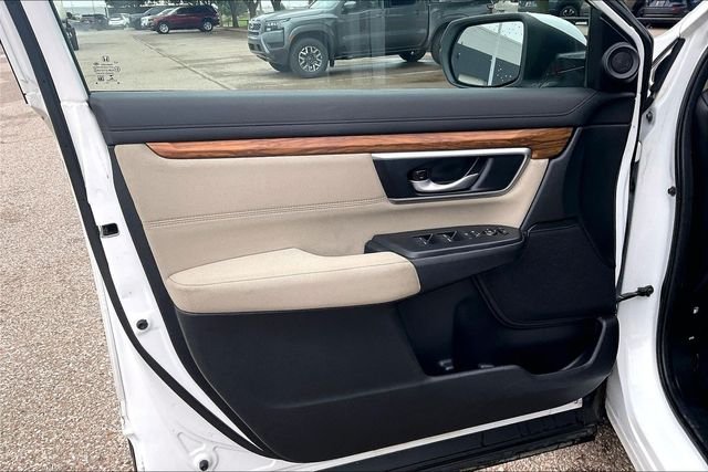 Used 2020 White Honda EX image 21