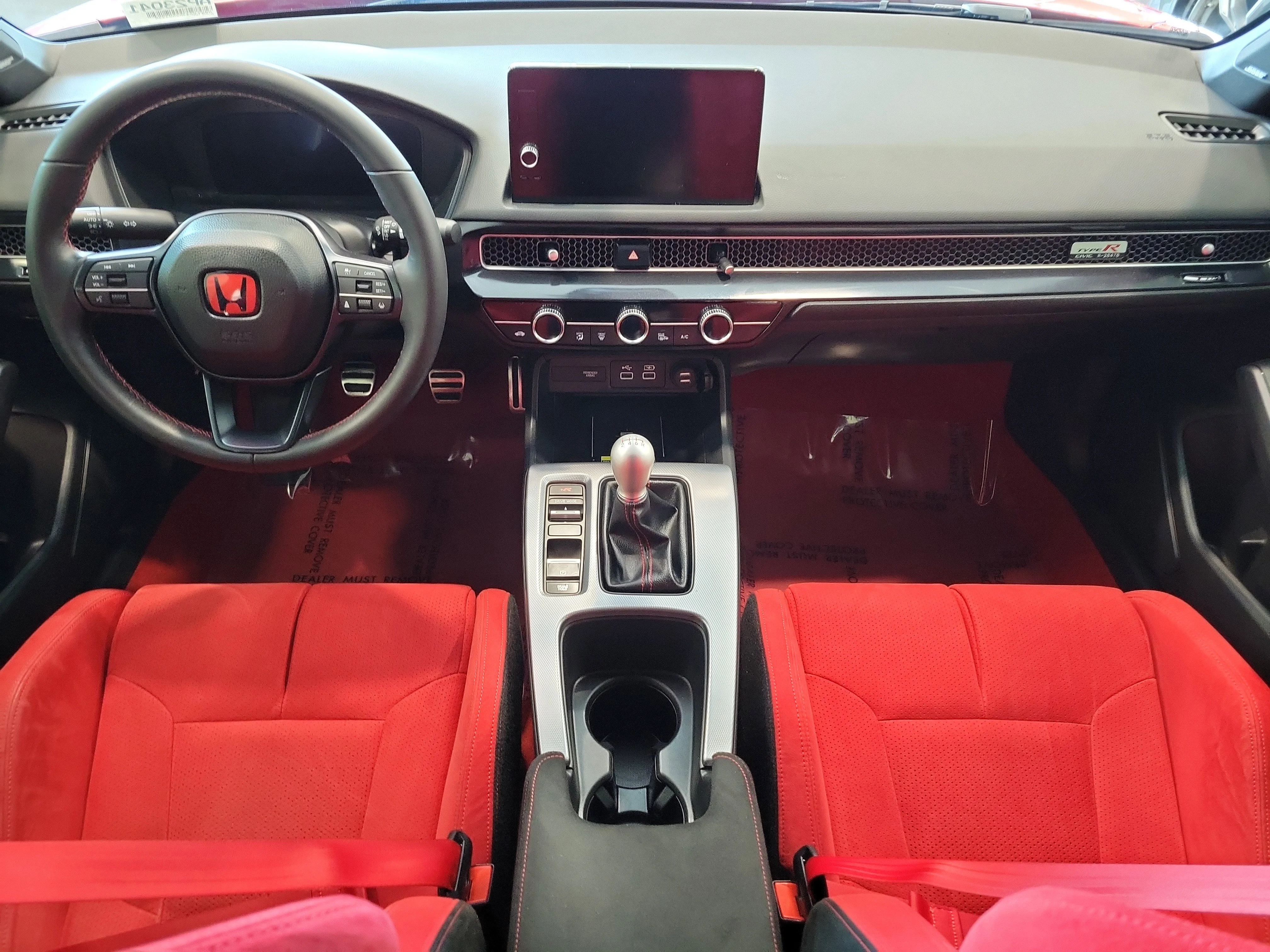 2024 Honda Civic Hatchback Type-R - Photo 46
