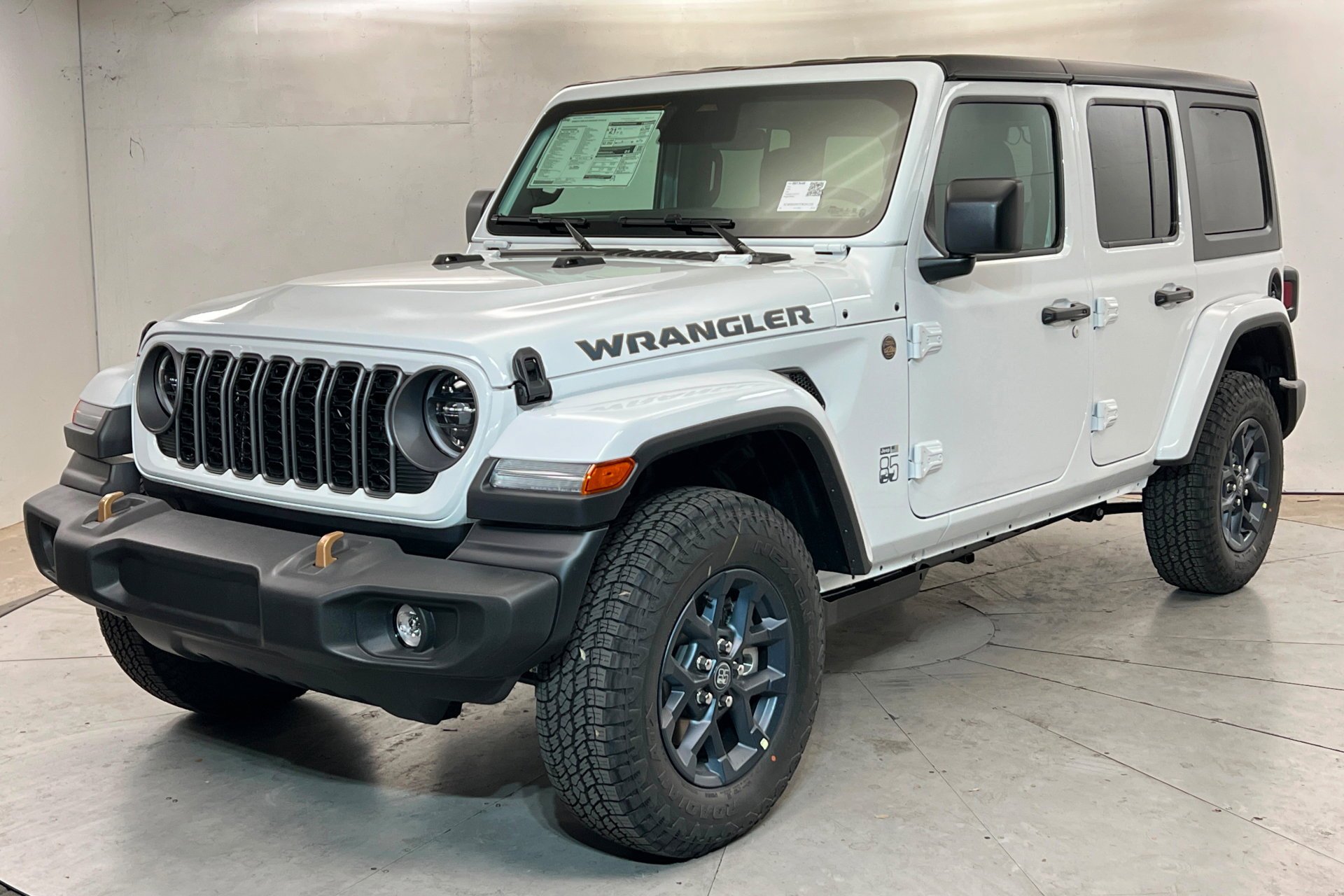 2026 Jeep Wrangler 85th Anniversary Edition's photo
