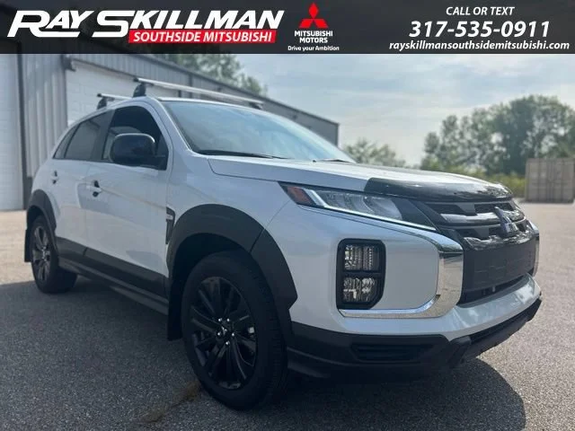 New 2026 White Diamond Mitsubishi Trail Edition image 3
