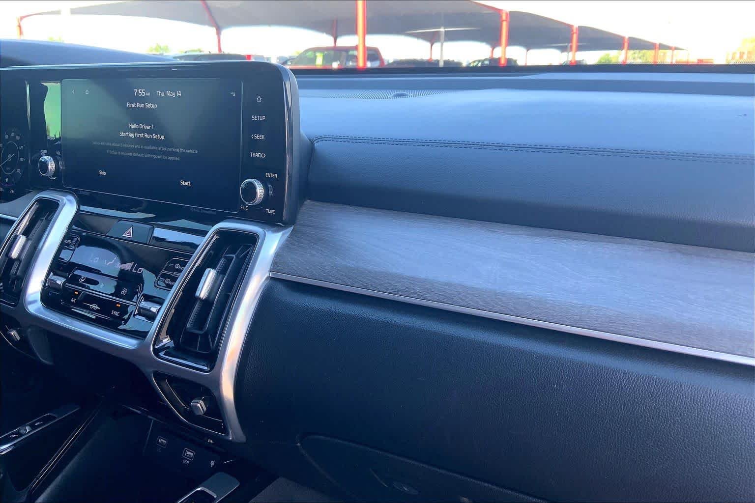 Used 2023 Aruba Green Kia X-Line SX Prestige image 19