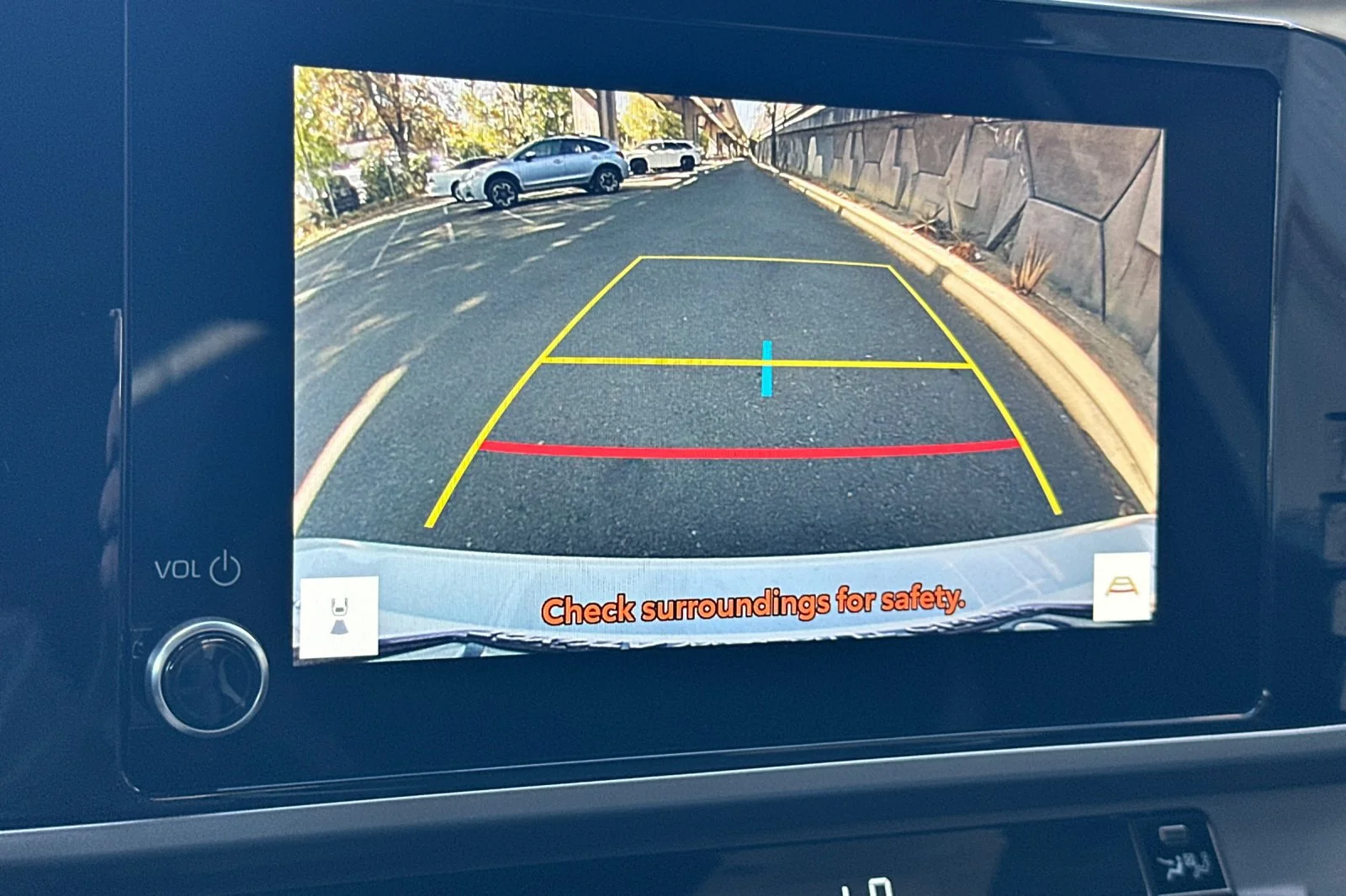 2025 Toyota Camry SE - Photo 24