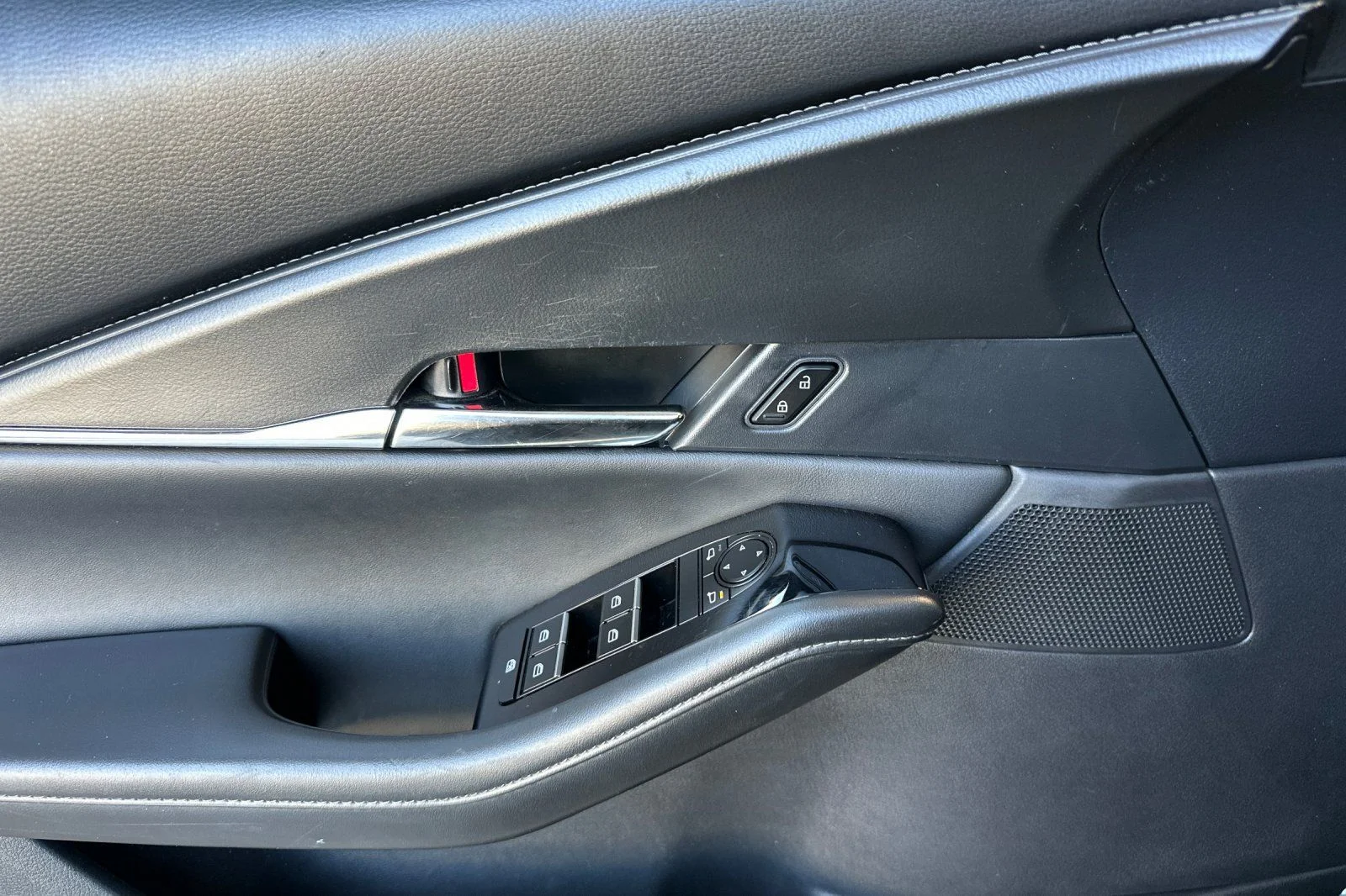 Certified Used 2025 Blue Mazda 2.5 S Preferred Package image 12