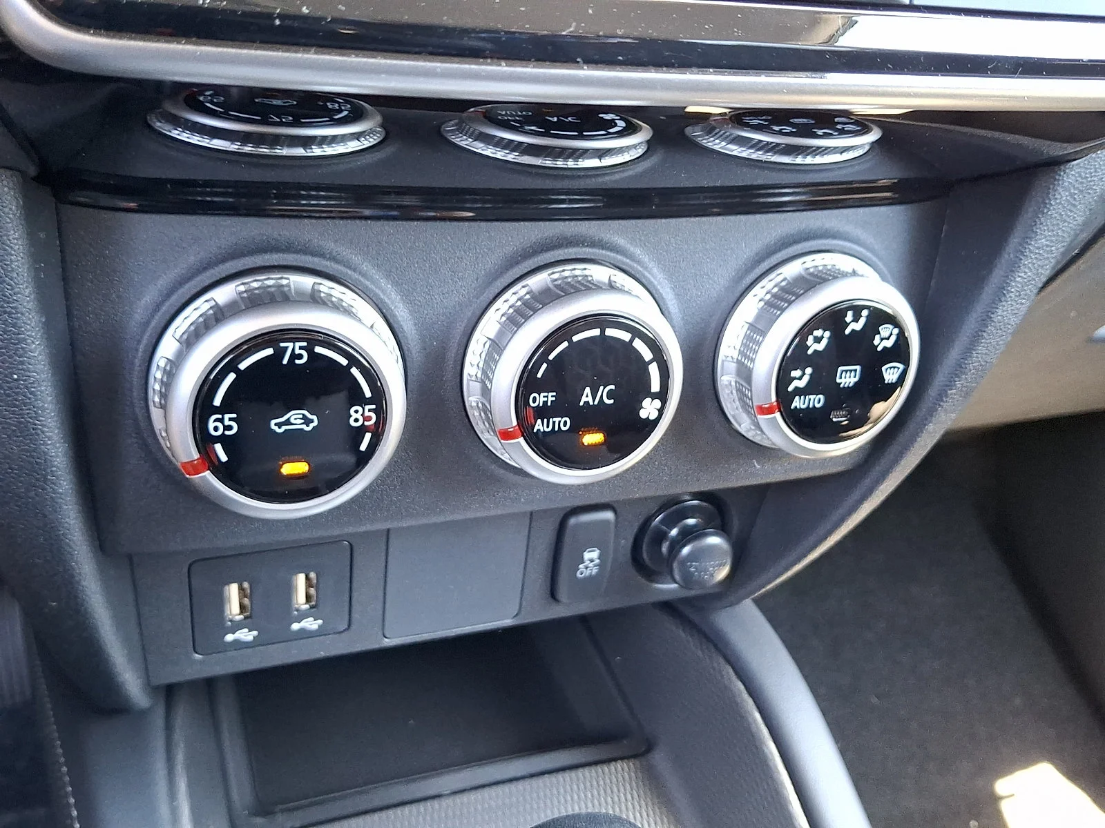 New 2026 White Mitsubishi 2.0 ES image 16