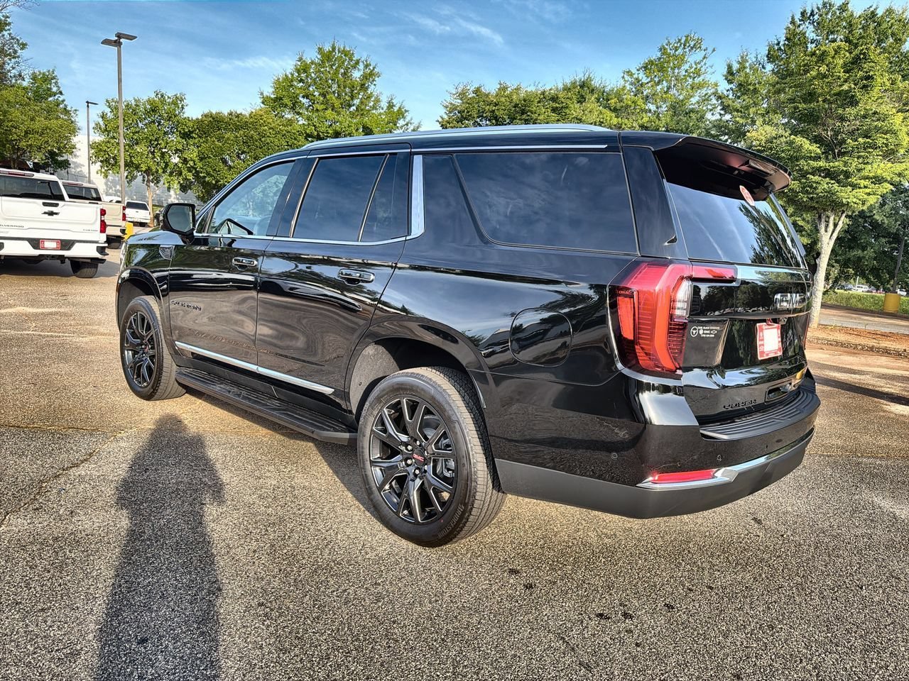 New 2026 Onyx Black GMC Elevation image 6