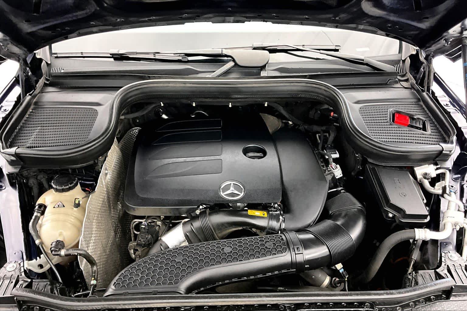 Used 2020 Lunar Blue Metallic Mercedes-Benz GLE 350 image 9
