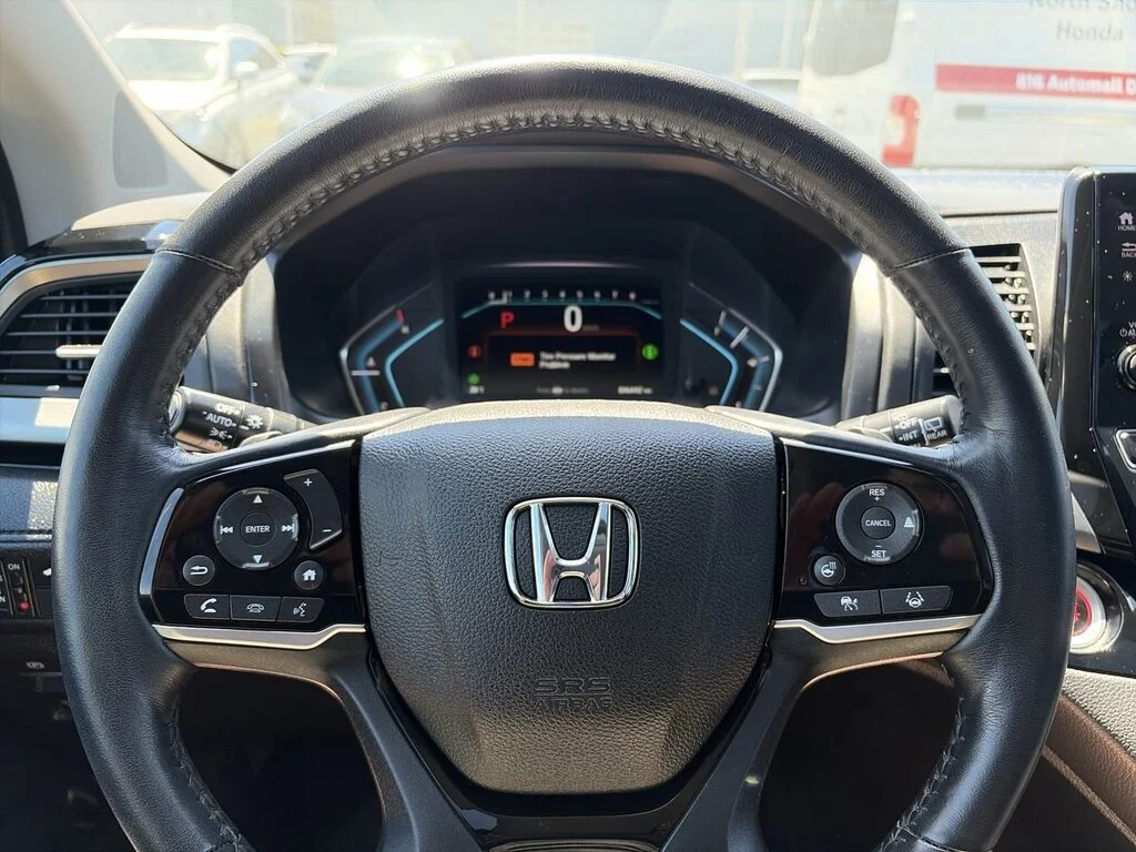 Used 2022 Modern Steel Metallic Honda EX-L Navi Certified Pre-Owned   Clean Title   One image 22