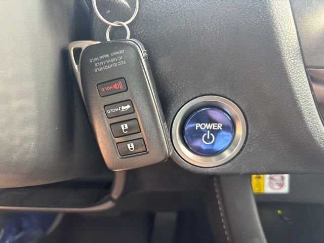 Used 2021 Black Lexus 450h image 22
