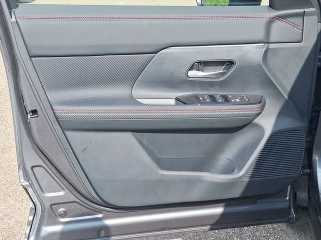 New 2026 Gun Metallic Nissan SR image 10