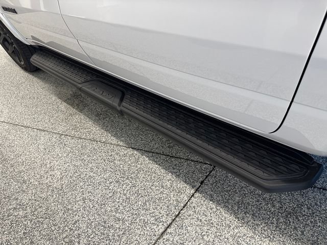 New 2026 Bright White Clear-Coat Exterior Paint RAM Laramie image 26
