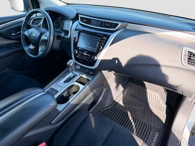 Used 2018 Silver Nissan SV image 28