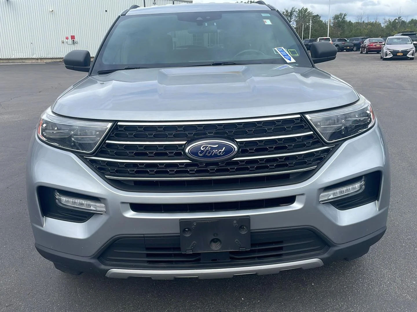 Used 2020 Iconic Silver Ford XLT image 9