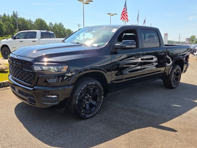 New 2026 Diamond Black Crystal Pearl-Coat Exterior Paint RAM Big Horn/Lone Star image 3