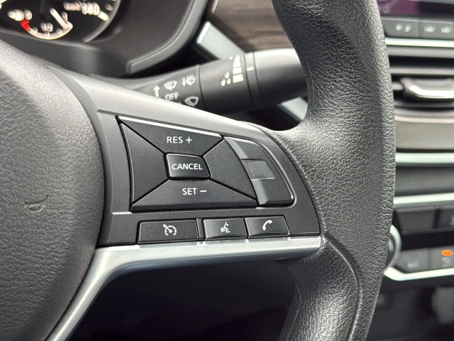 Used 2025 Gray Nissan 2.5 SV image 17
