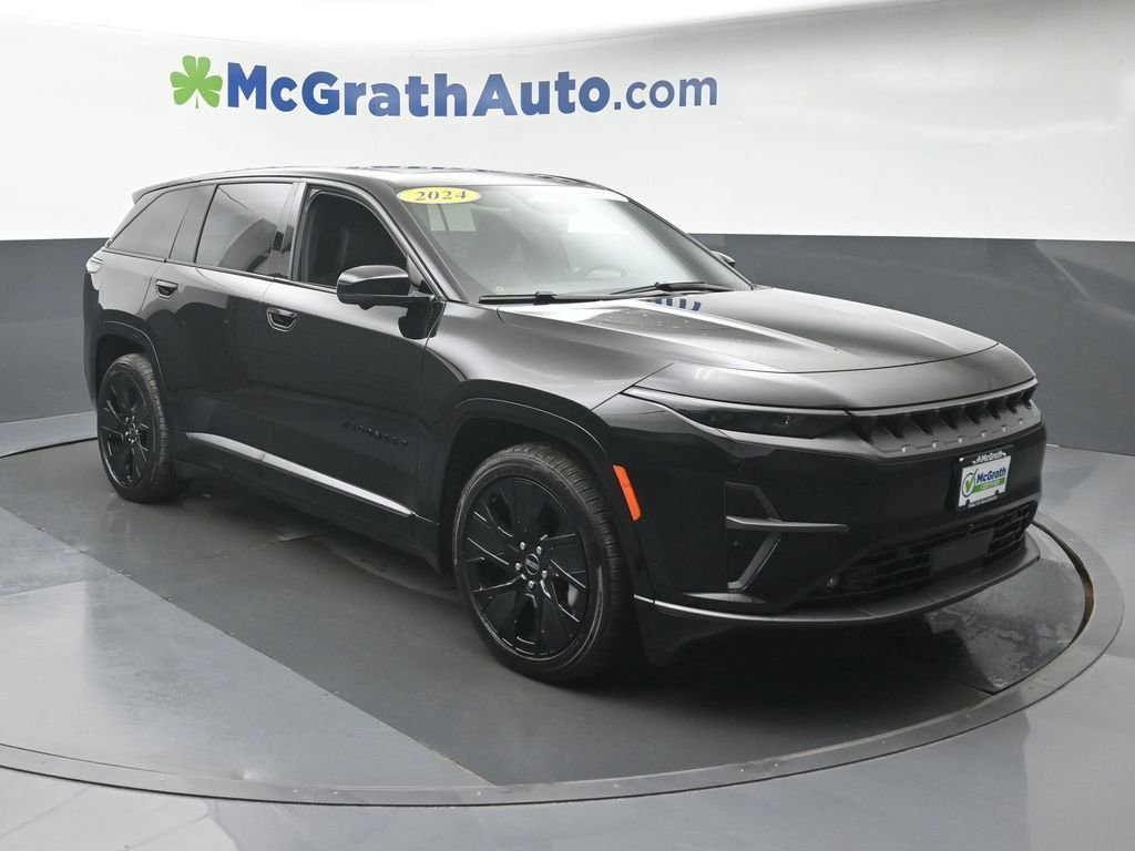 Used 2024 Jeep Wagoneer S Launch Edition with VIN 3C4RJNAK0RT179254 for sale in Cedar Rapids, IA