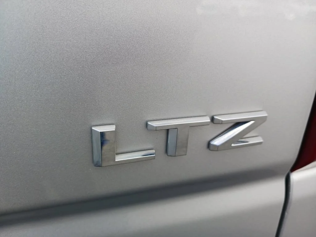 Used 2022 Silver Ice Metallic Chevrolet LTZ image 32