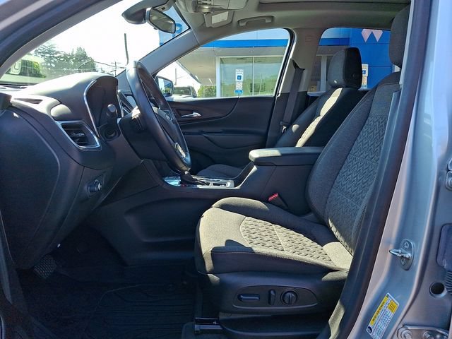 Used 2022 SILVER ICE METALLIC Chevrolet LT image 14