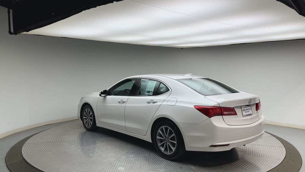 Used 2020 Platinum White Pearl Acura 2.4L image 4