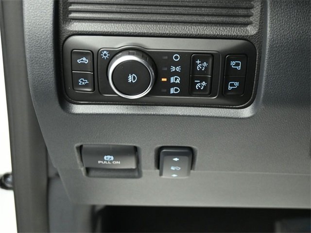 2025 FORD F-250 - Image 10