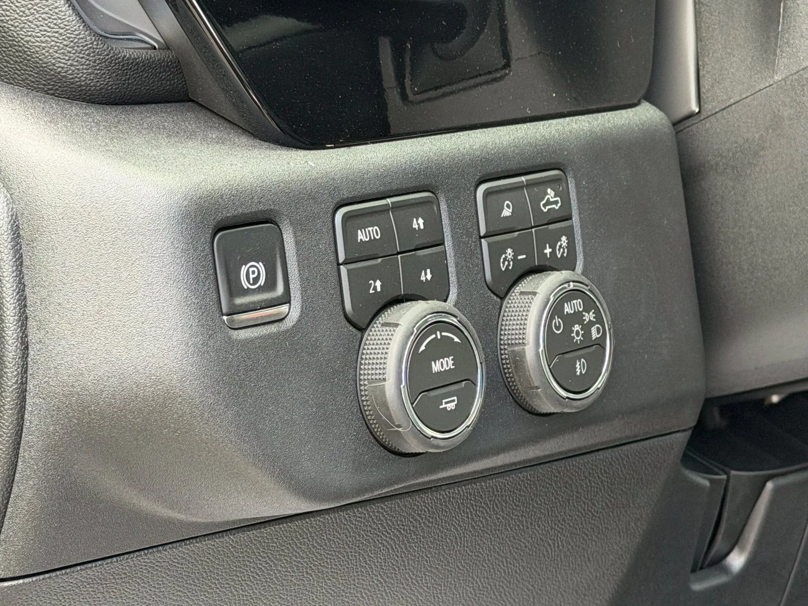 2026 Chevrolet Silverado 2500 HD LTZ - Photo 17