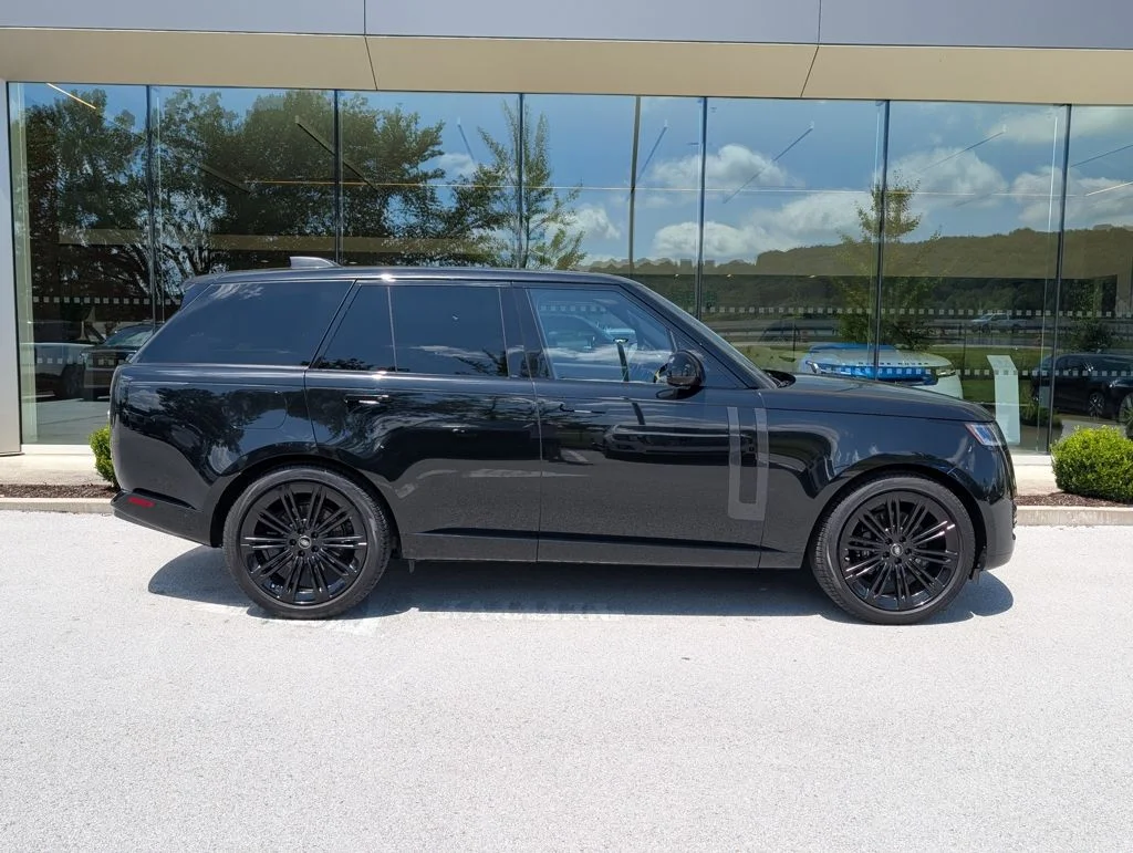 Certified Used 2023 Santorini Black Metallic Land Rover SE image 8