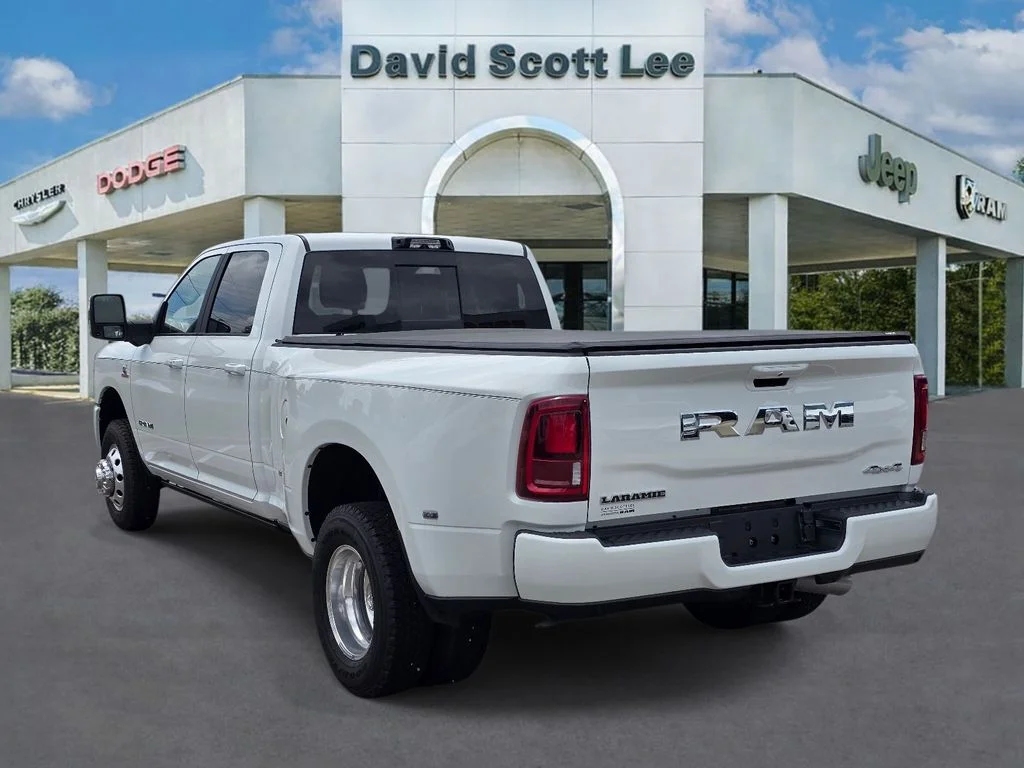 Used 2025 White Ram Laramie image 9