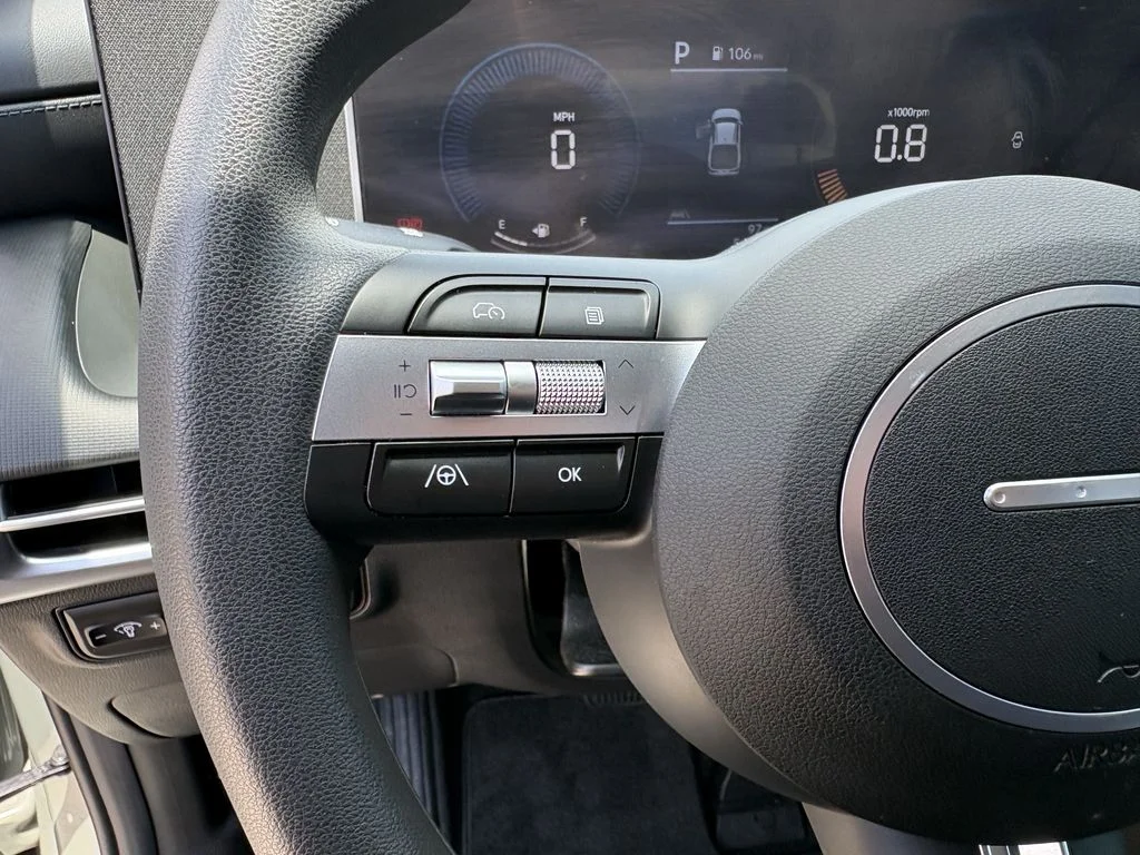 Used 2025 Sage Gray Hyundai SEL image 16