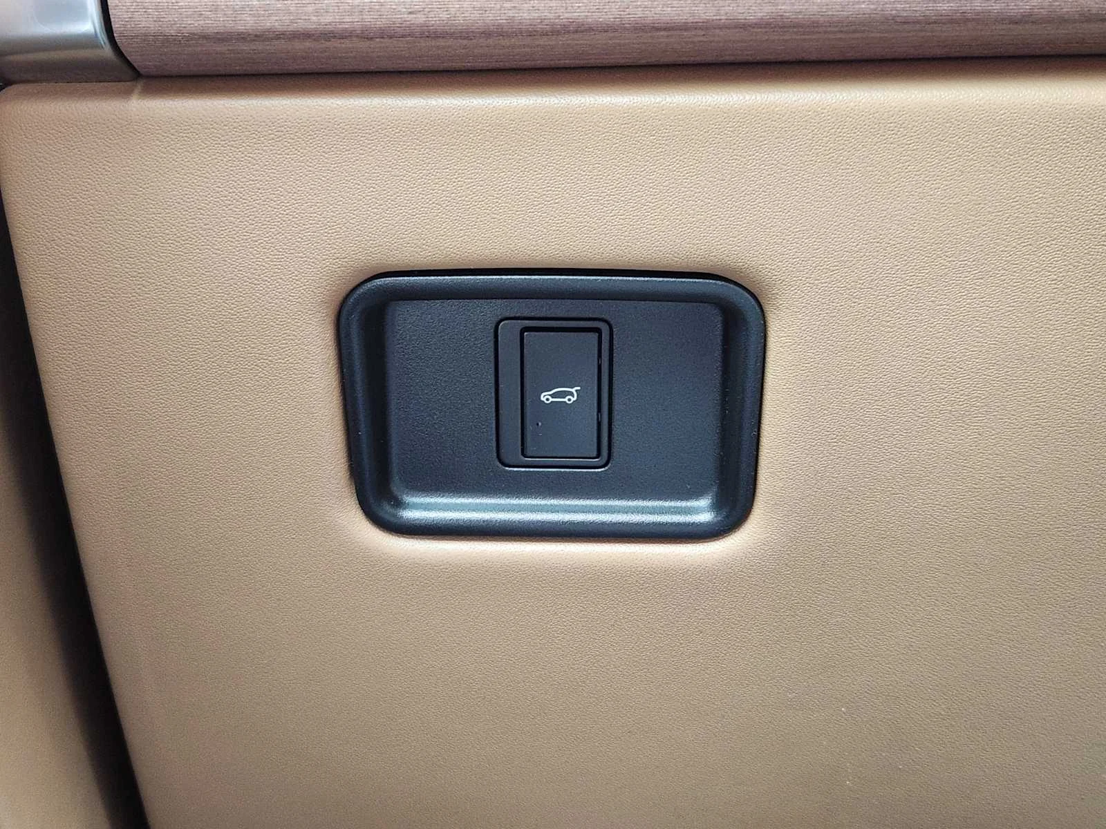 Used 2023 Portofino Blue Metallic Land Rover Autobiography image 21