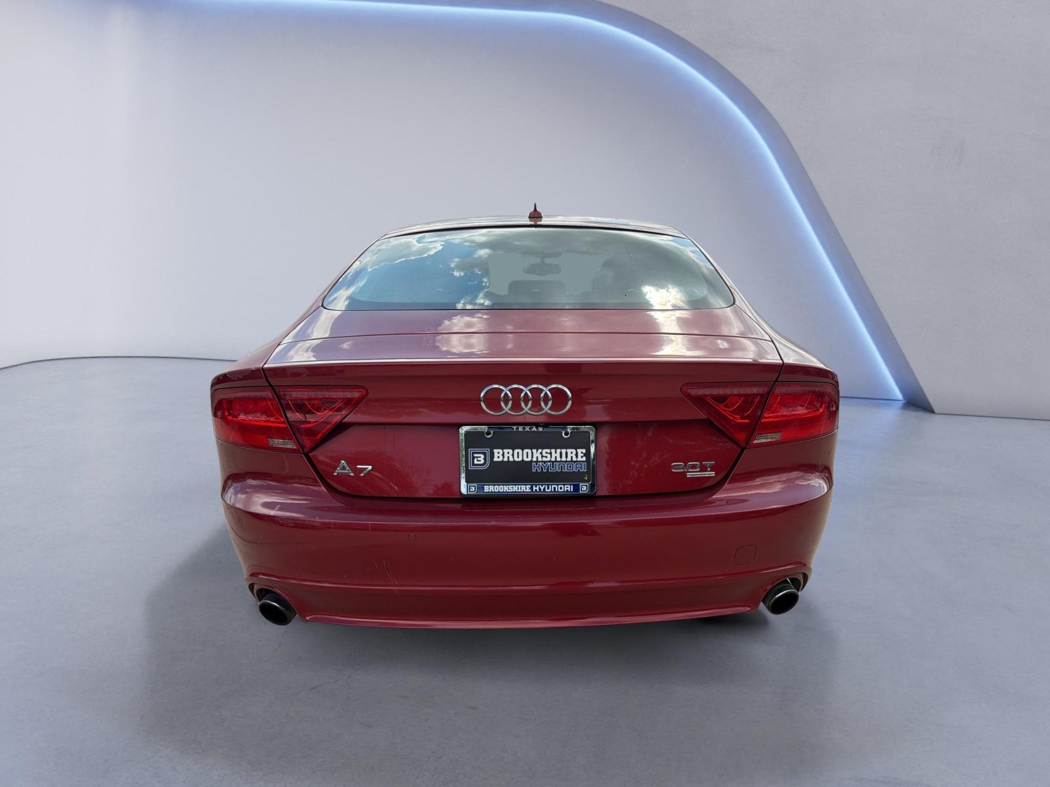Used 2013 Garnet Red Pearl Effect Audi 3.0 Premium Plus image 7