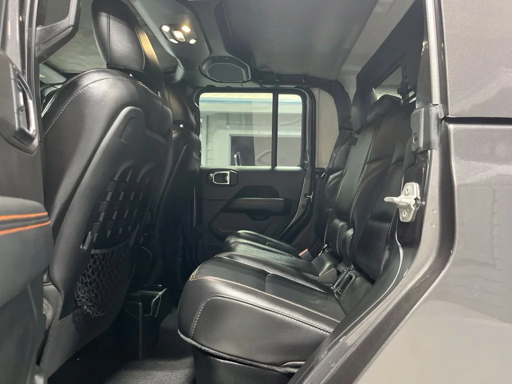 Used 2021 Crystal Metallic Jeep Mojave image 33