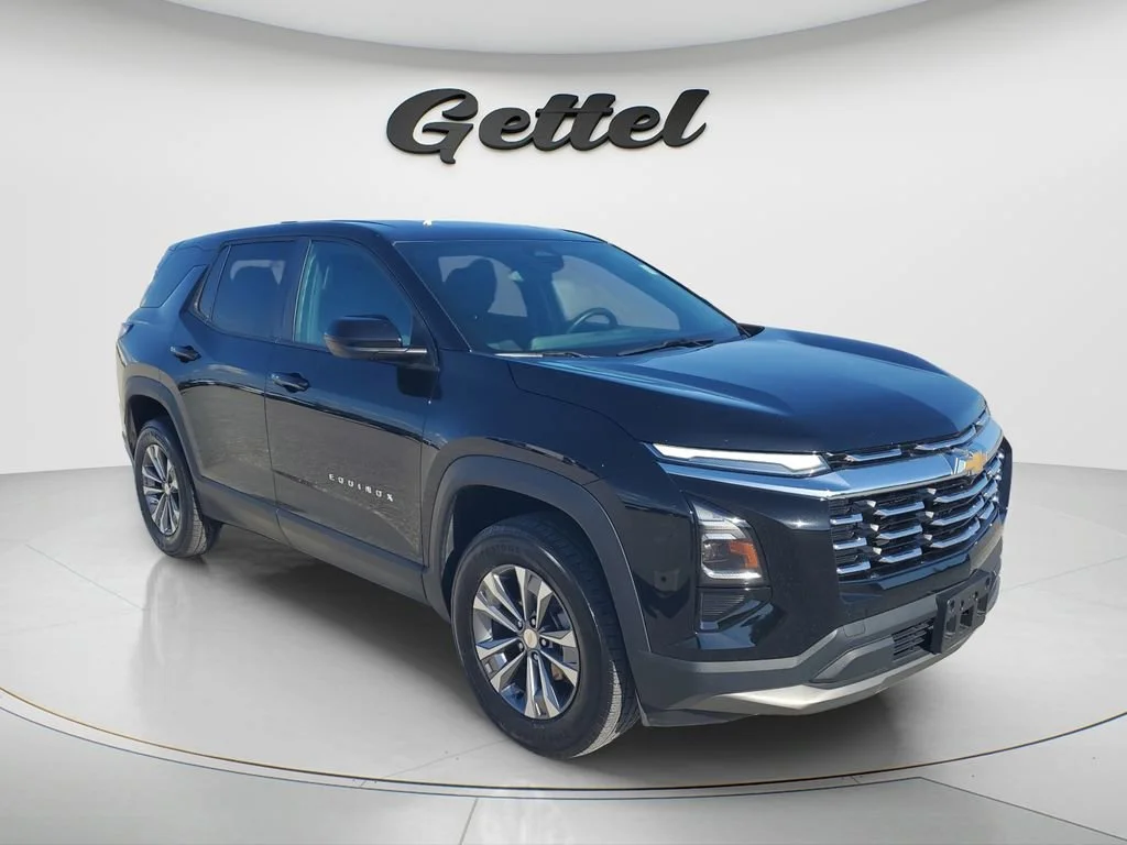 Used 2025 Mosaic Black Metallic Chevrolet LT image 3