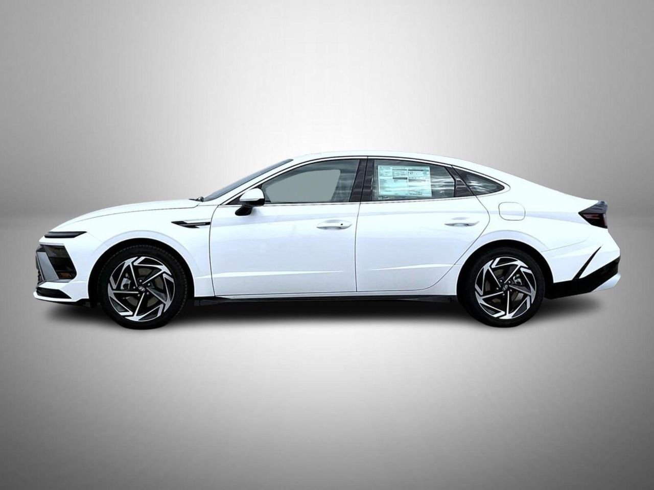New 2026 White Hyundai SEL Sport image 8