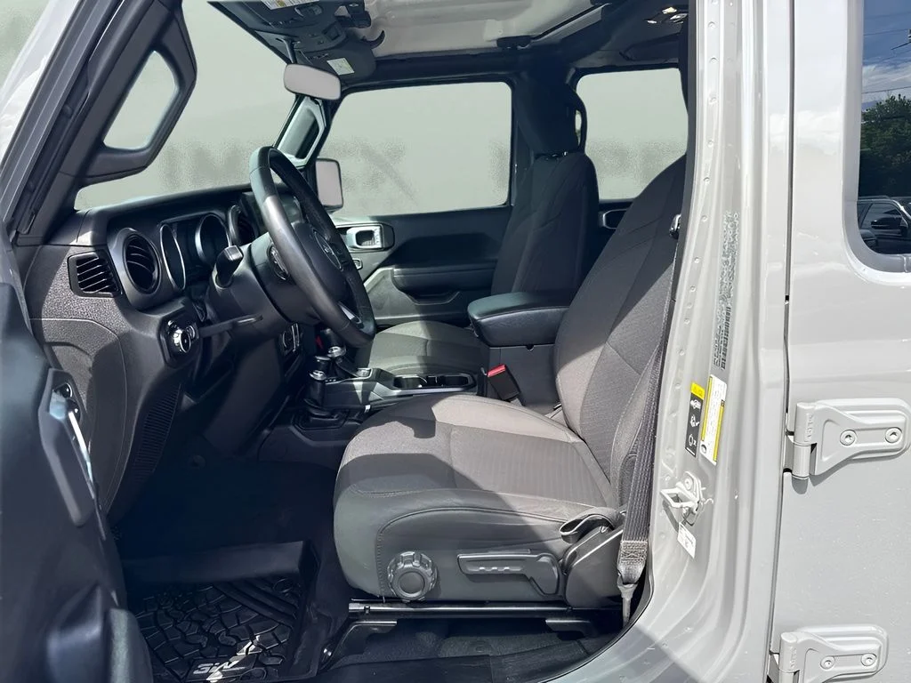 Used 2022 Gray Jeep Unlimited Sport S image 5