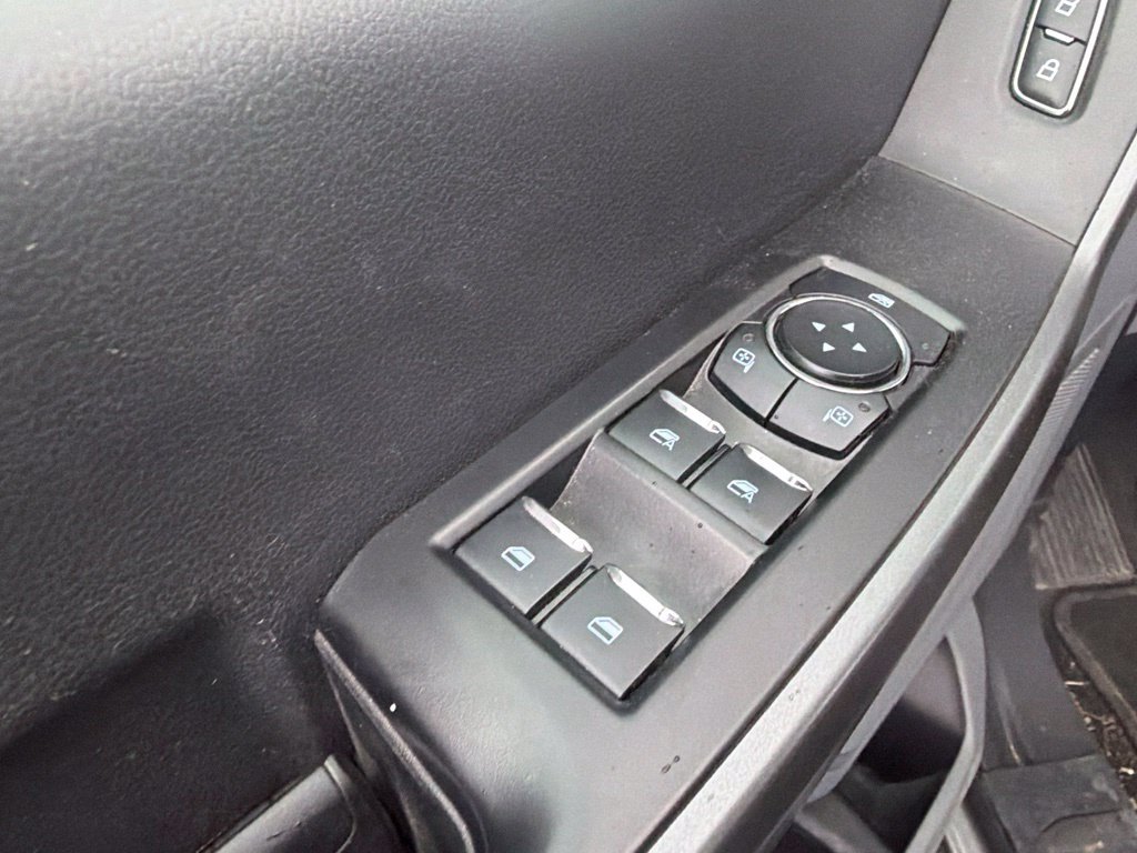 Used 2025 Gray Ford XLT image 12