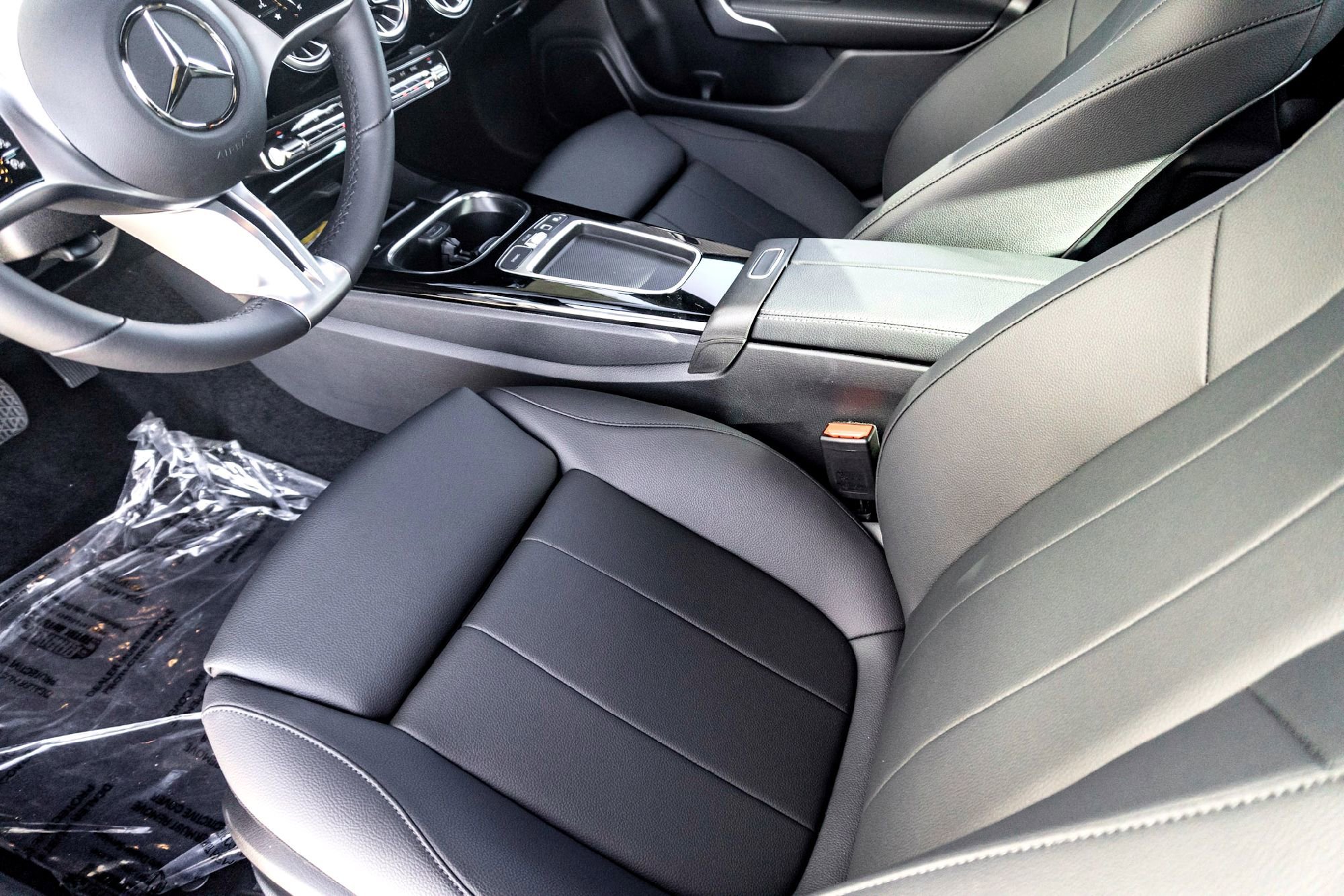 New 2025 Night Black Mercedes-Benz CLA 250 image 37