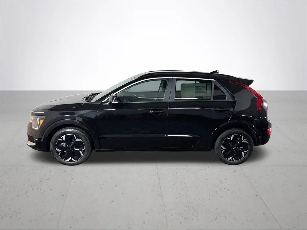 New 2026 Aurora Black Pearl Kia WIND image 9