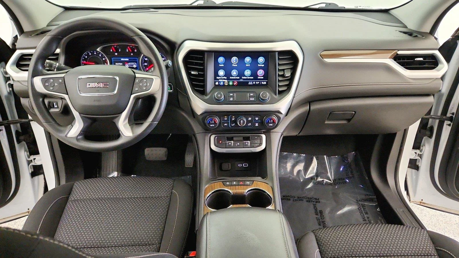 Used 2022 Summit White GMC SLE image 27