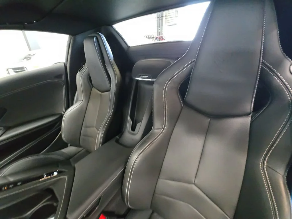 Used 2025 Arctic White Chevrolet 1LZ image 22