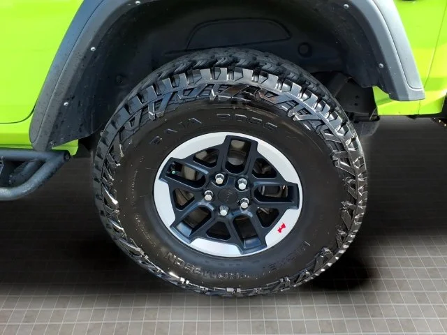 Used 2021 Green Jeep Unlimited Rubicon image 10