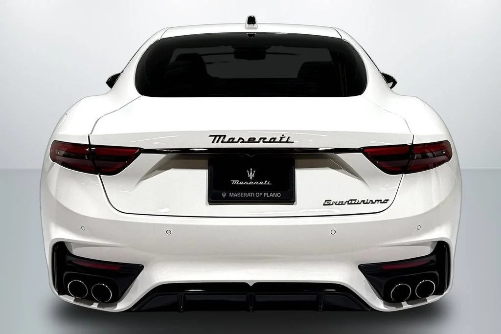 Used 2024 Bianco Solid Maserati Trofeo image 6
