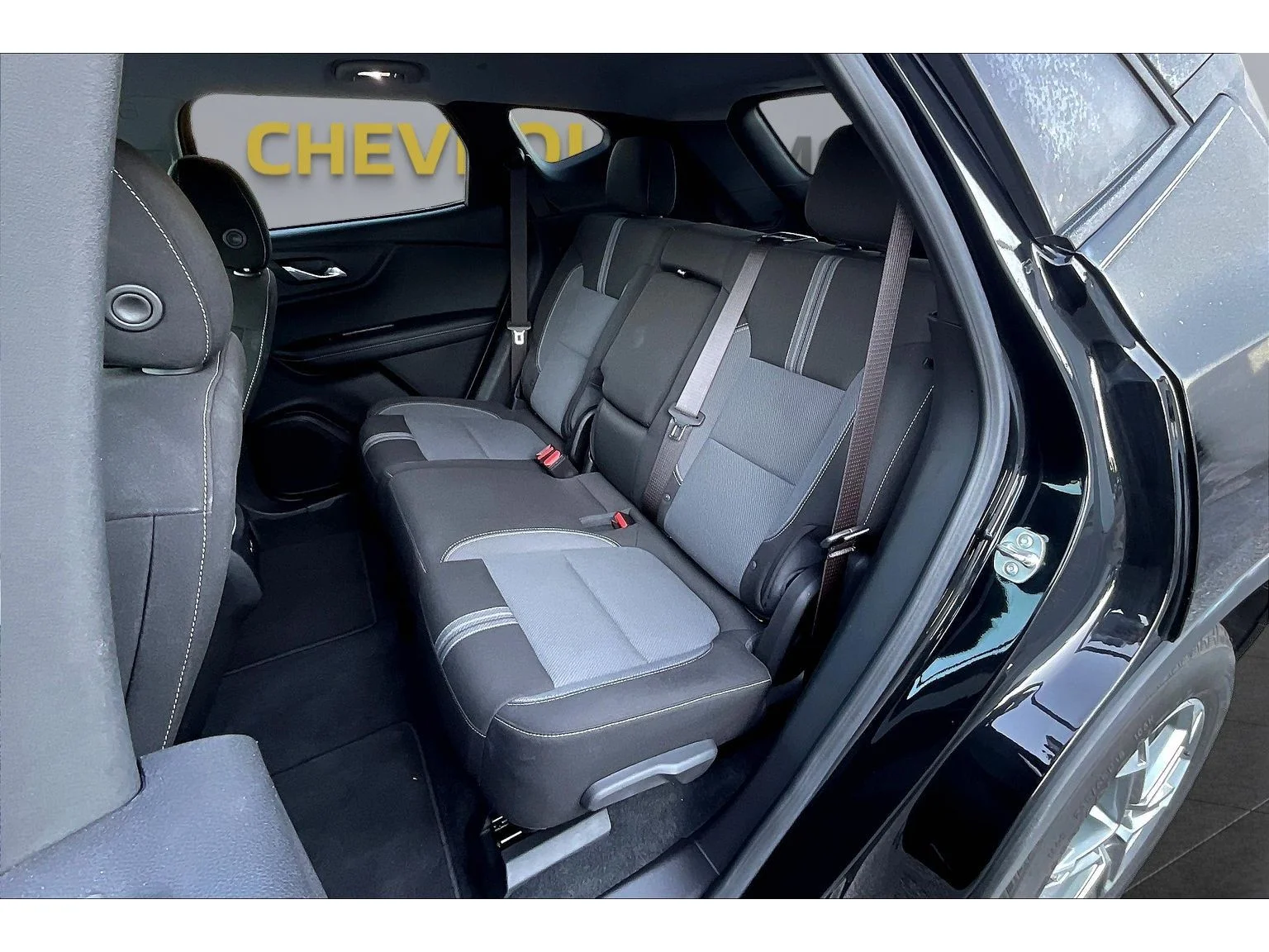 Used 2024 Black Chevrolet 2LT image 18