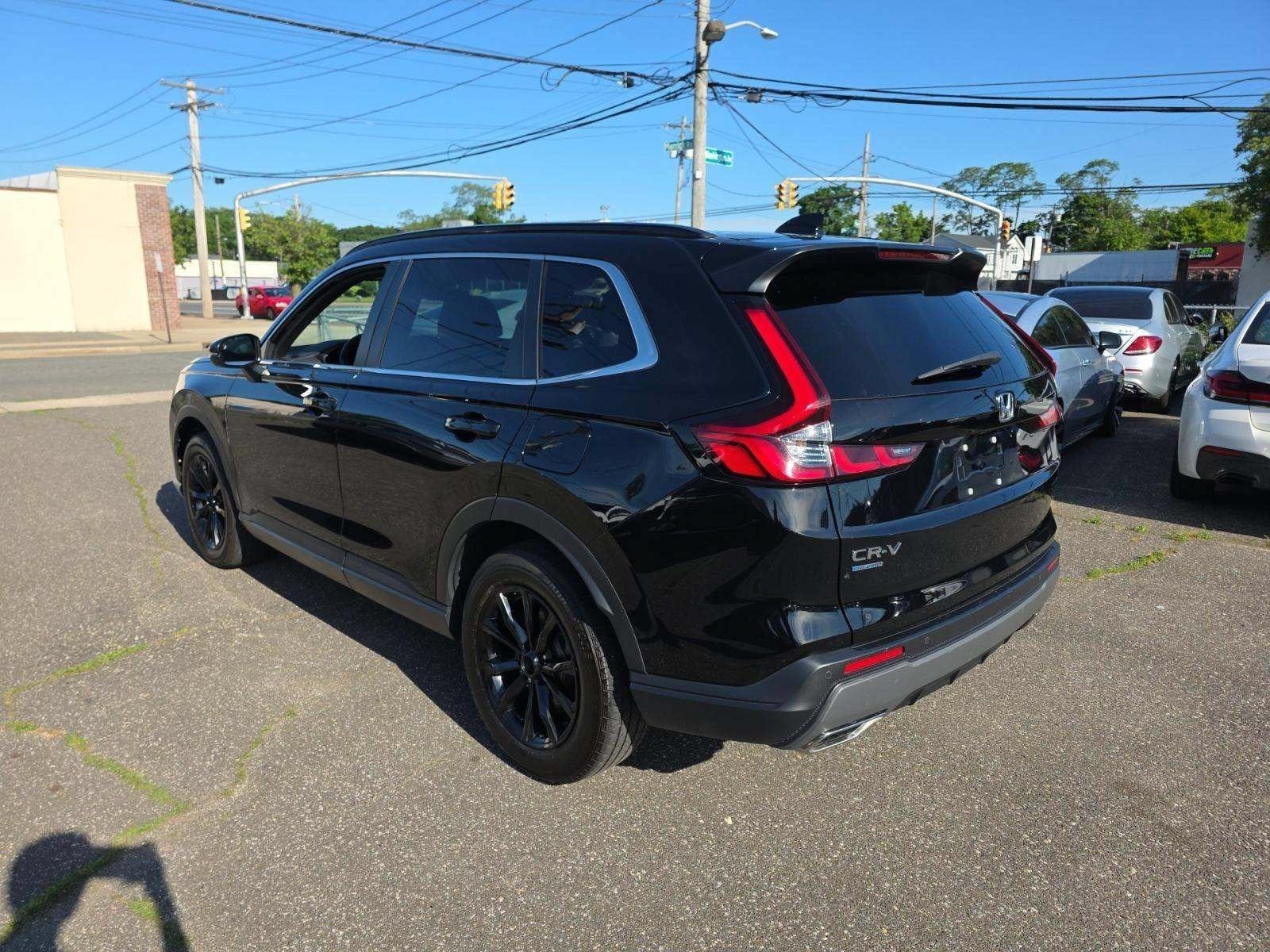 Certified Used 2024 Crystal Black Pearl Honda Sport-L image 2