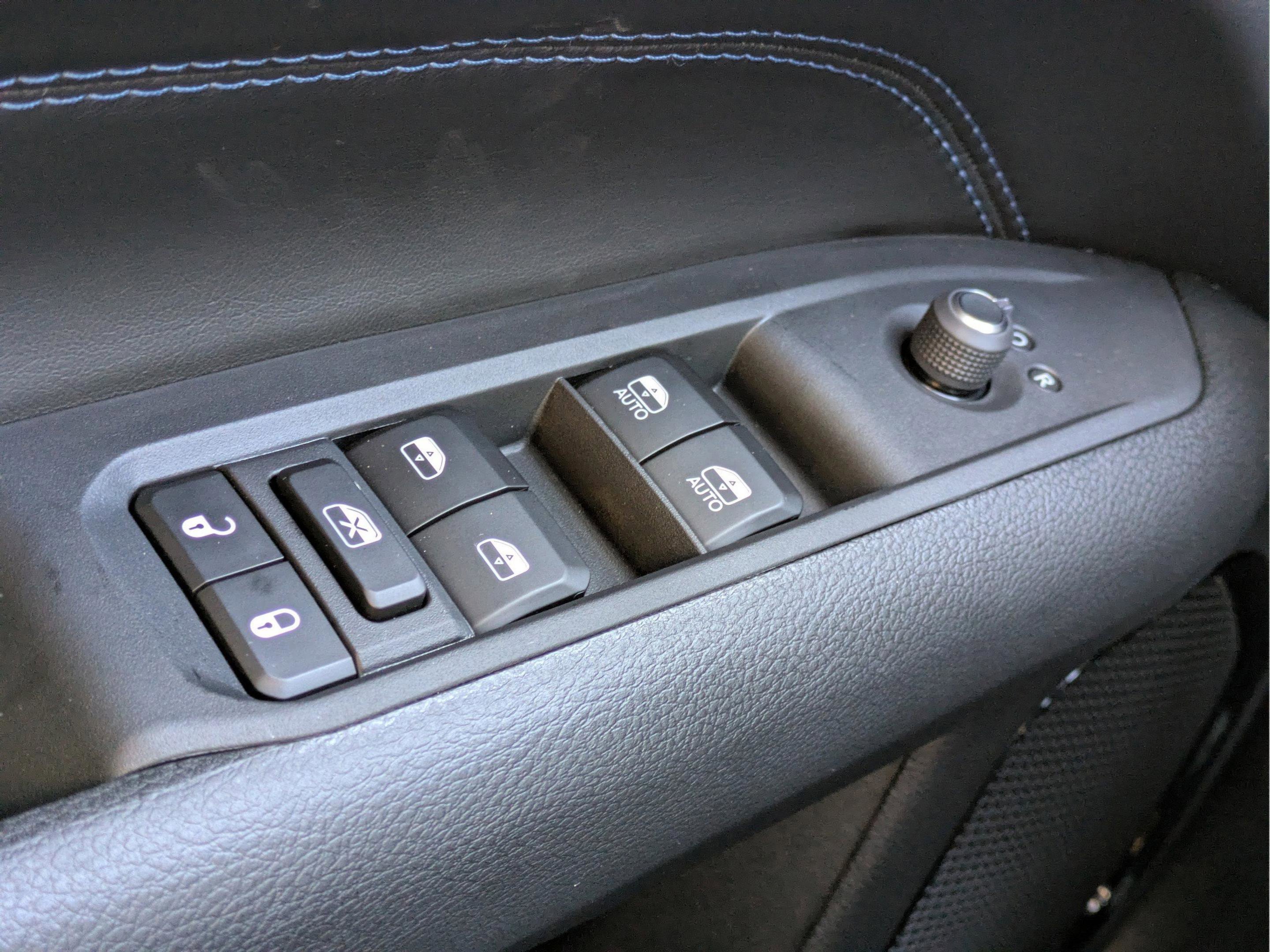 New 2026 Joose (DISC) Jeep Latitude Altitude image 25