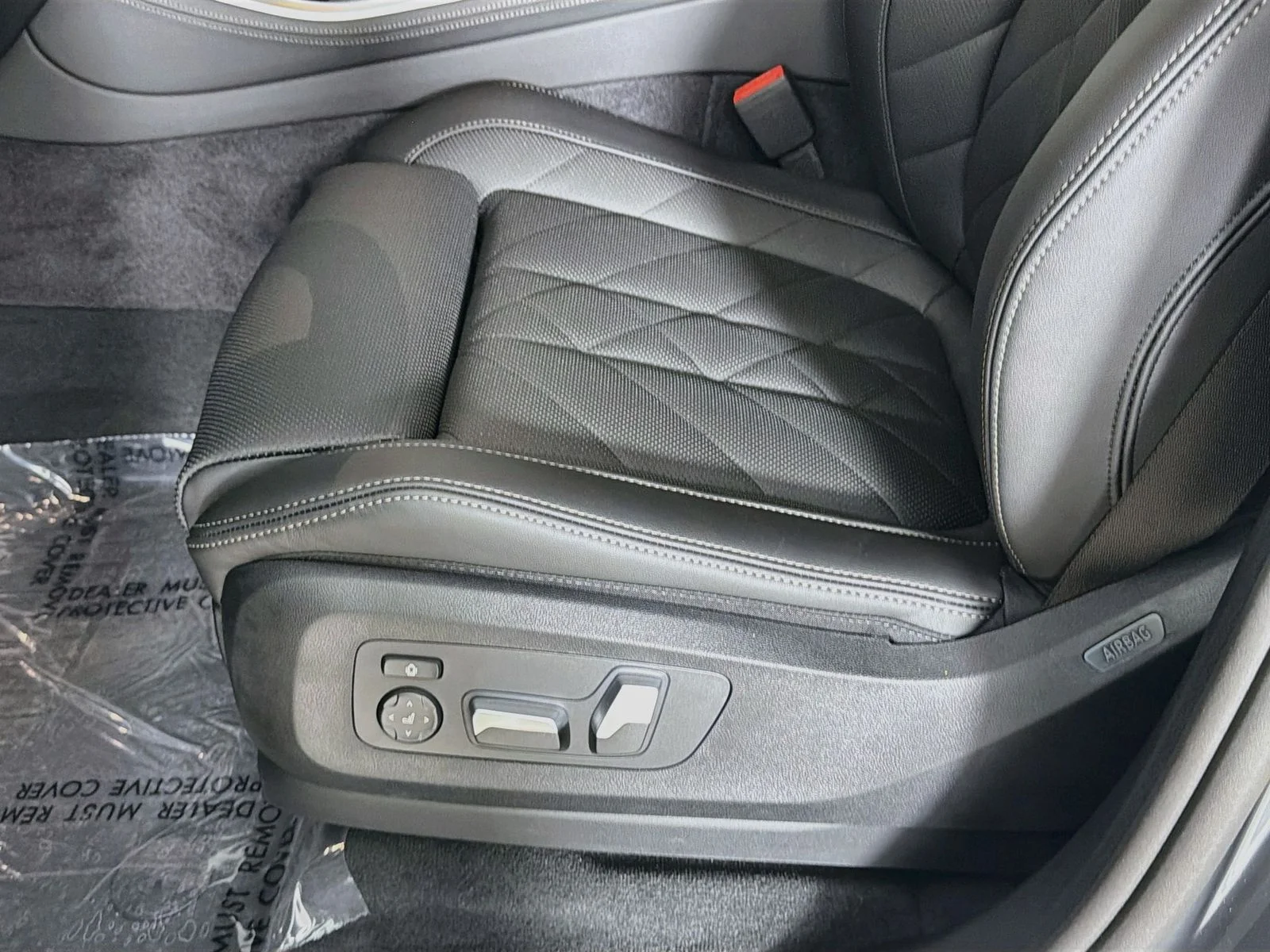 New 2026 Dravit Grey Metallic BMW xDrive50e image 20